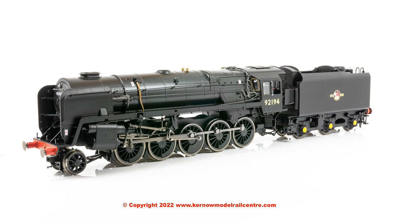 R3987 Hornby 9F 2-10-0 Steam Loco number 92194 in BR Black Image